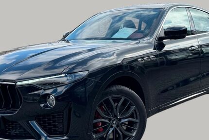 Maserati Levante 29.000 km 64.500 &euro; Königsbrunn 86343