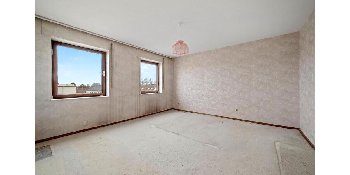 Etagenwohnung Augsburg Hochzoll - 3 Zimmer, 106 m&sup2;, 325.000&euro; | Angebot:24369776