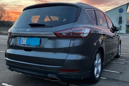 Ford S-Max 107.000 km 17.200 &euro; Augsburg 86156