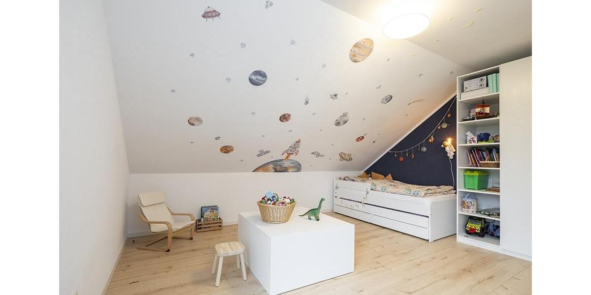 Reihenhaus Horgau - 5.5 Zimmer, 142 m&sup2;, 1.648&euro; | Angebot:22964986