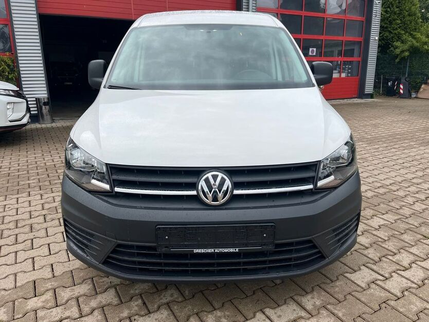 VW Caddy Maxi 96.926 km 16.499 € Königsbrunn 86343