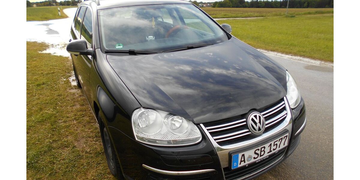 VW Golf 150.000 km 2.350 &euro; Welden-Reutern 86465