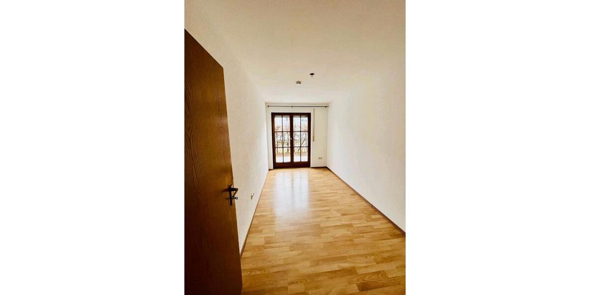 Erdgeschoßwohnung Merching - 3 Zimmer, 87 m&sup2;, 390.000&euro; | Angebot:26136876