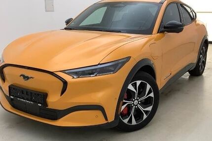 Ford Mustang Mach-E 2.346 km 36.900 &euro; Augsburg 86156