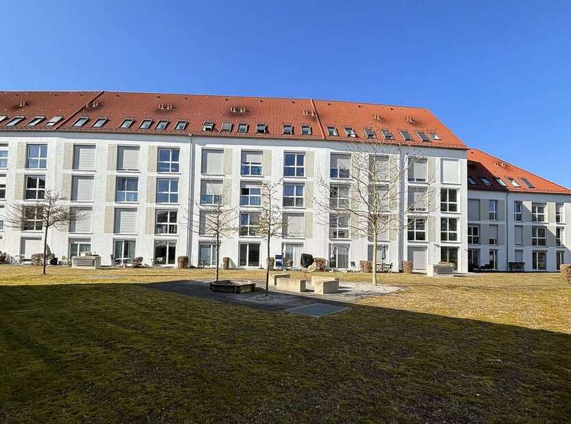 Wohnung zum Kaufen in Augsburg 145.000 € 24 m²