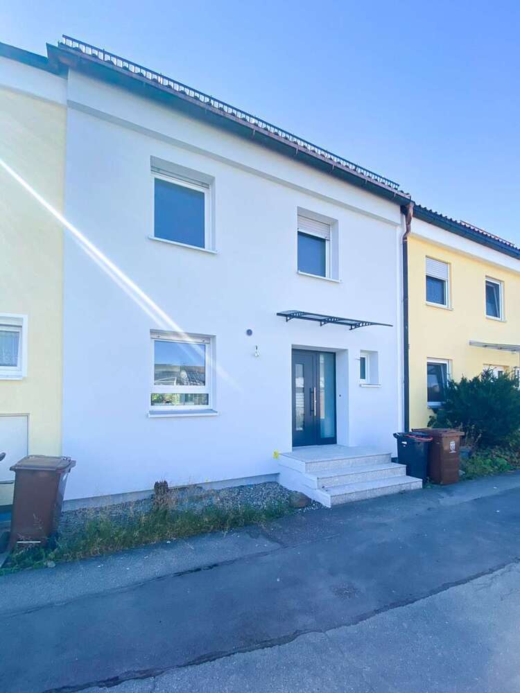 Haus zum Kaufen in Friedberg 679.500 € 141.3 m²