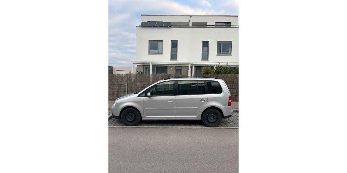 VW Touran 177.000 km 5.200 &euro; Mering 86415