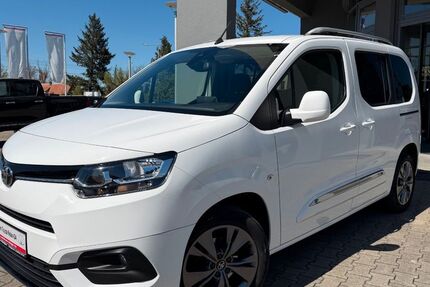 Toyota Proace City 54.990 km 20.489 &euro; Königsbrunn / Augsburg 86343