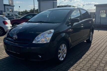 Toyota Corolla Verso 135.300 km 4.390 &euro; Königsbrunn 86343