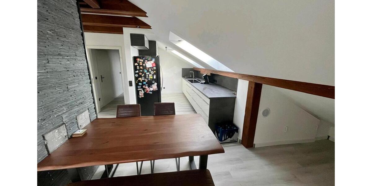Dachgeschoßwohnung Ustersbach - 4 Zimmer, 112 m&sup2;, 419.000&euro; | Angebot:26704725