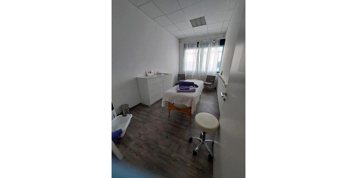 Raum für Physio, Massage, o.ä. zimmer