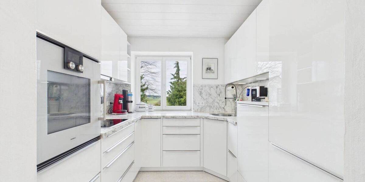 Einfamilienhaus Aindling - 7 Zimmer, 251 m&sup2;, 878.000&euro; | Angebot:26320485