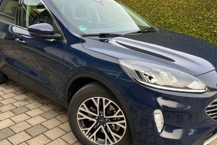 Ford Kuga 78.000 km 17.990 € Dinkelscherben 86424