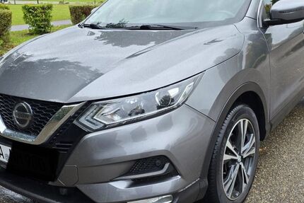 Nissan Qashqai 73.000 km 17.499 € Augsburg 86167