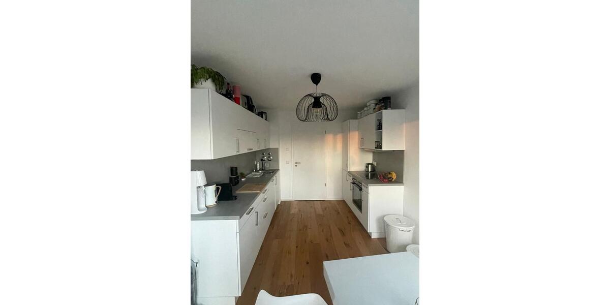Etagenwohnung Augsburg Innenstadt - 1 Zimmer, 20 m&sup2;, 660&euro; | Angebot:24627917