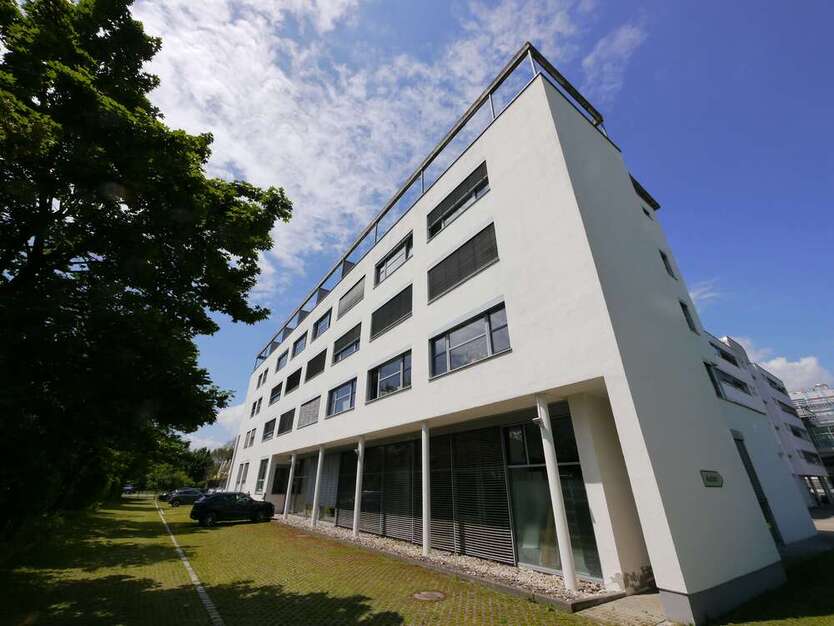 Wohnung zum Mieten in Augsburg 1.600 € 140 m² 3 zimmer