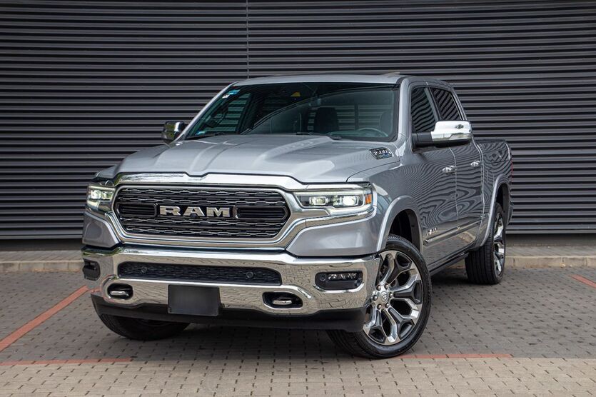 Dodge RAM 31.000 km 73.990 € Langweid 86462