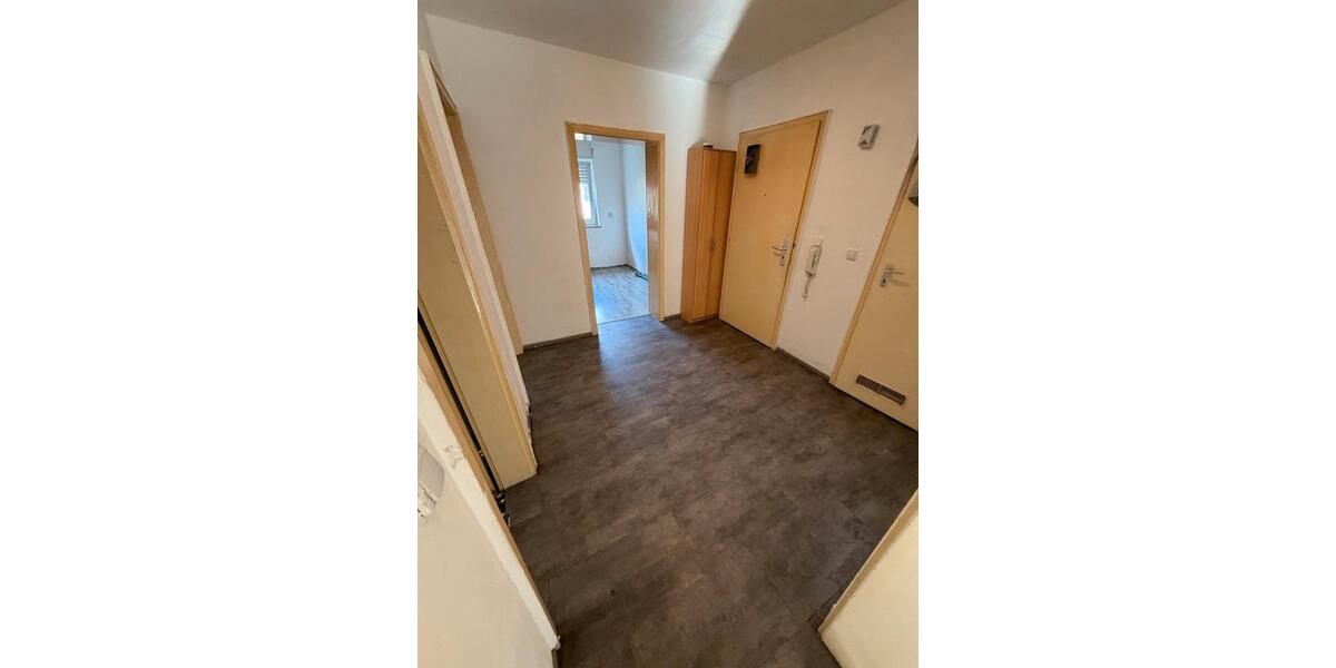 Erdgeschoßwohnung Augsburg Bärenkeller - 3 Zimmer, 70 m&sup2;, 990&euro; | Angebot:25539711