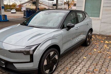 Volvo EX30 8.400 km 42.000 € Augsburg 86157