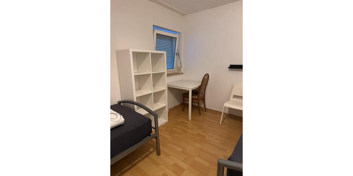 Etagenwohnung Augsburg Bärenkeller - 1 Zimmer, 1 m&sup2;, 450&euro; | Angebot:24539794