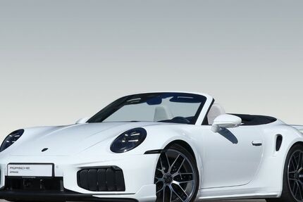 Porsche 992 3.500 km 294.900 &euro; Gersthofen 86368