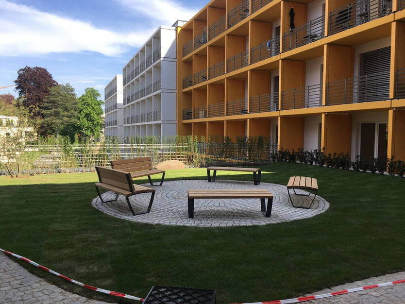 Helles Appartment 24qm mit Balkon im Textilviertel