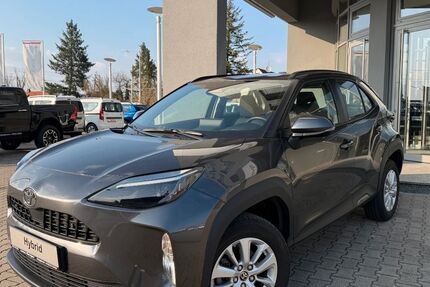 Toyota Yaris Cross 18.490 km 23.749 &euro; Königsbrunn / Augsburg 86343
