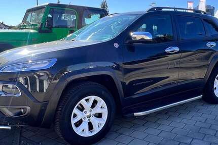 Jeep Cherokee 137.000 km 14.600 € Königsbrunn 86343