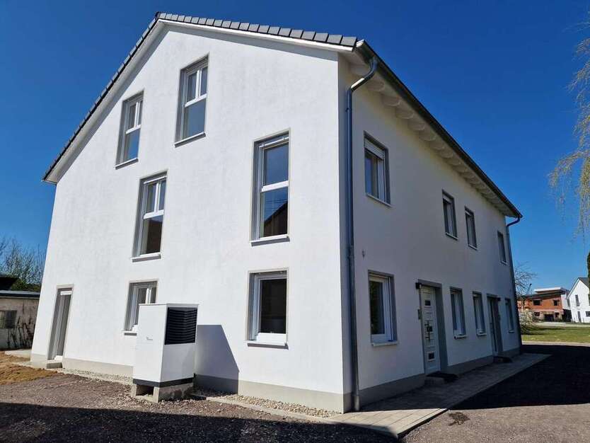 Haus zum Kaufen in Altenmünster 670.000 € 160 m²