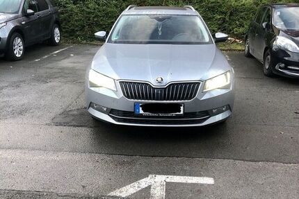Skoda Superb Kombi