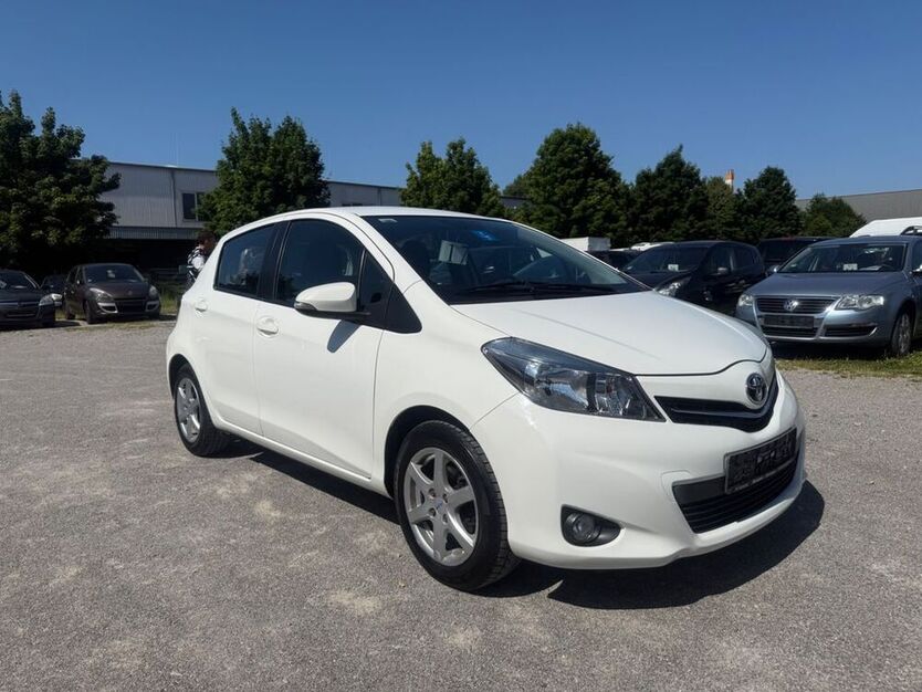 Yaris