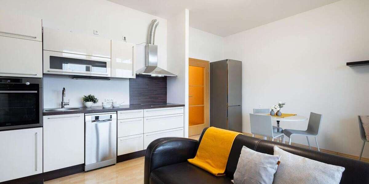 Etagenwohnung Augsburg Pfersee - 2 Zimmer, 70 m&sup2;, 320.000&euro; | Angebot:25625646