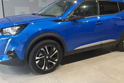 Peugeot 2008 12.847 km 21.995 &euro; Augsburg 86179