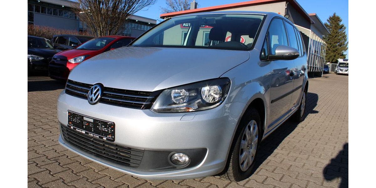 VW Touran 248.643 km 4.990 &euro; Augsburg 86165