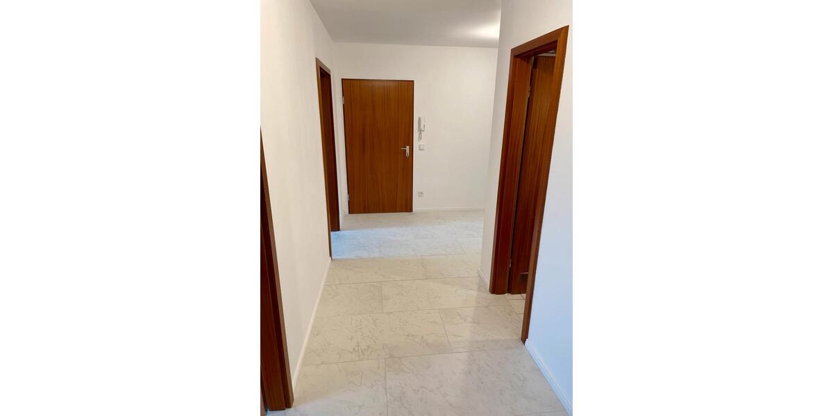 Etagenwohnung Augsburg Firnhaberau - 3 Zimmer, 81 m&sup2;, 380.000&euro; | Angebot:26197667