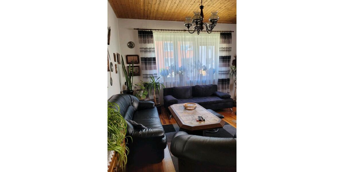 Erdgeschoßwohnung Augsburg Pfersee - 3 Zimmer, 100 m&sup2;, 380.000&euro; | Angebot:26288360
