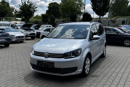 VW Touran 196.123 km 6.690 € Friedberg 86316