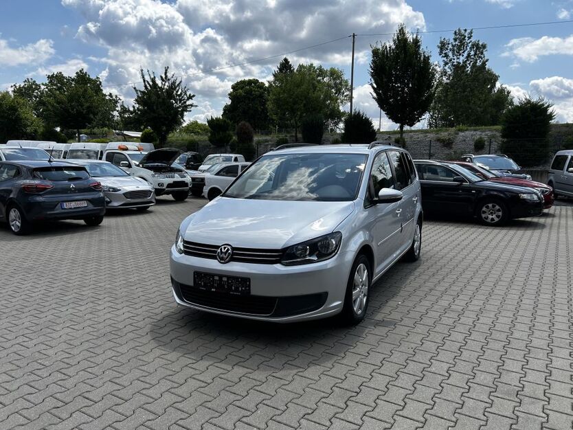 VW Touran 196.123 km 6.690 € Friedberg 86316