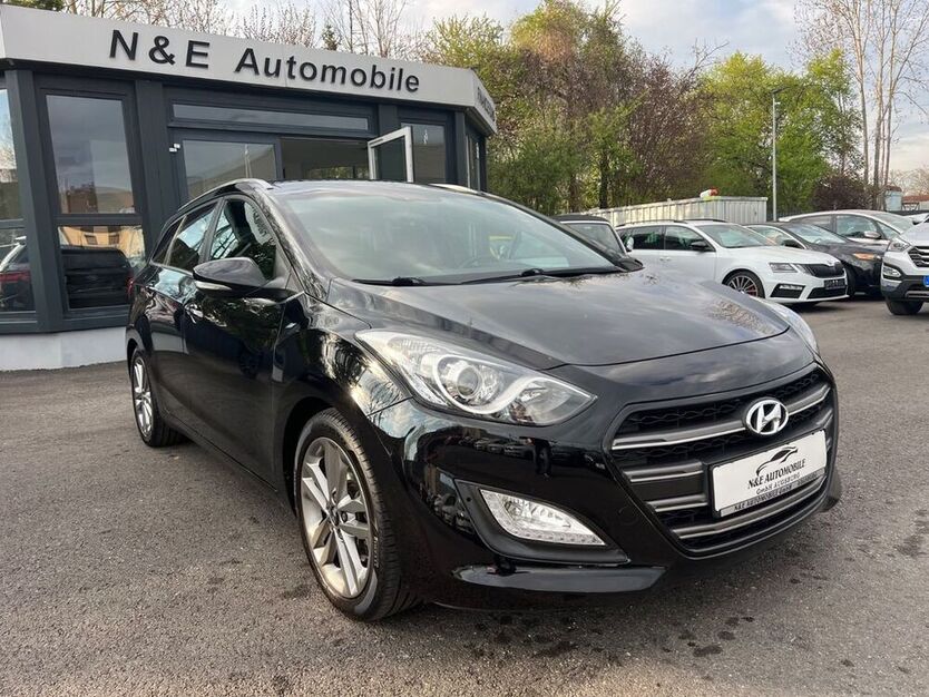 i30
