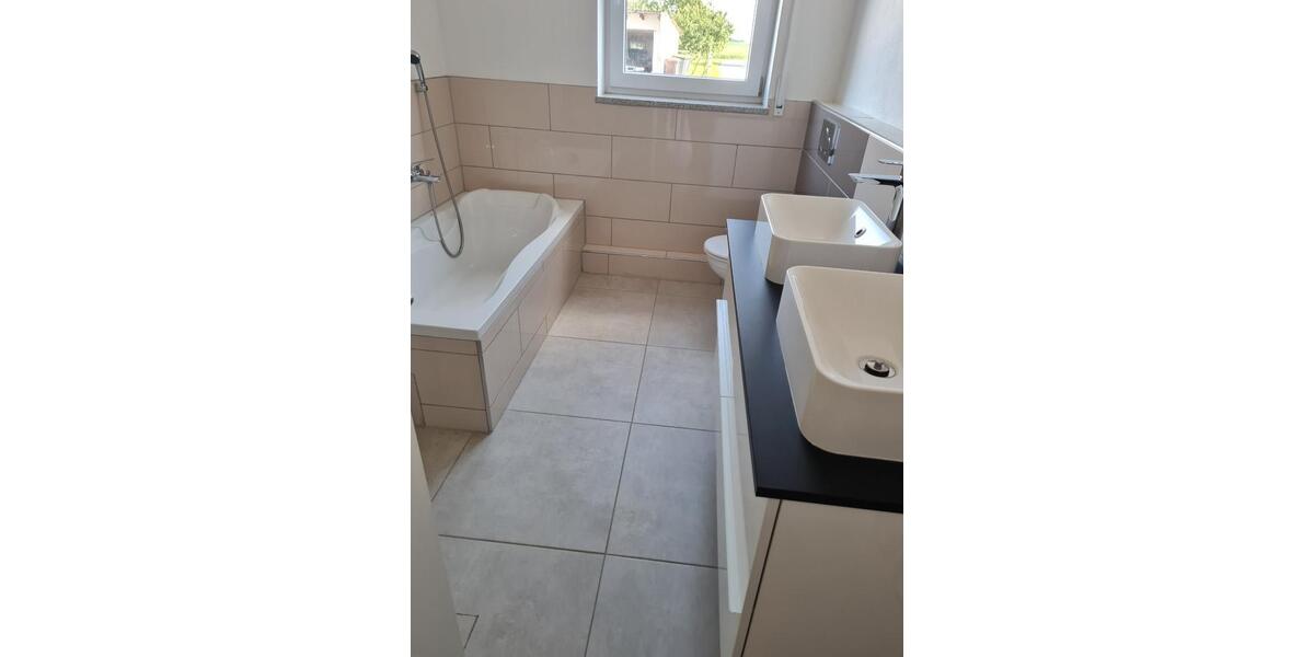 Etagenwohnung Sulzemoos - 3 Zimmer, 114 m&sup2;, 1.185&euro; | Angebot:26635420
