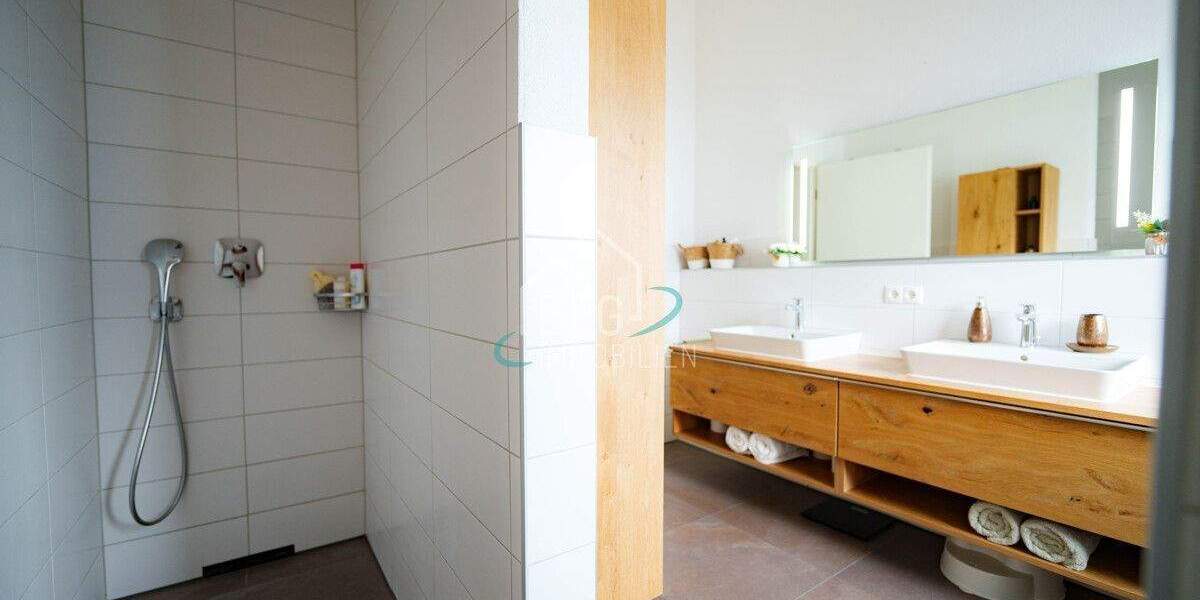 Reihenmittelhaus Mering - 5 Zimmer, 136 m&sup2;, 798.000&euro; | Angebot:25687536