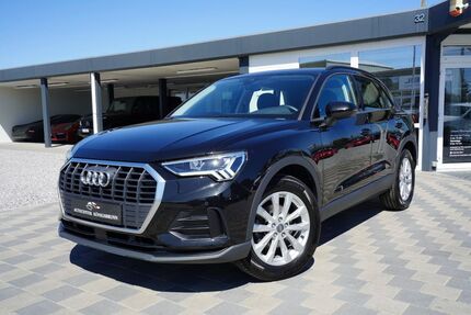 Audi Q3 98.000 km 22.990 &euro; Königsbrunn 86343