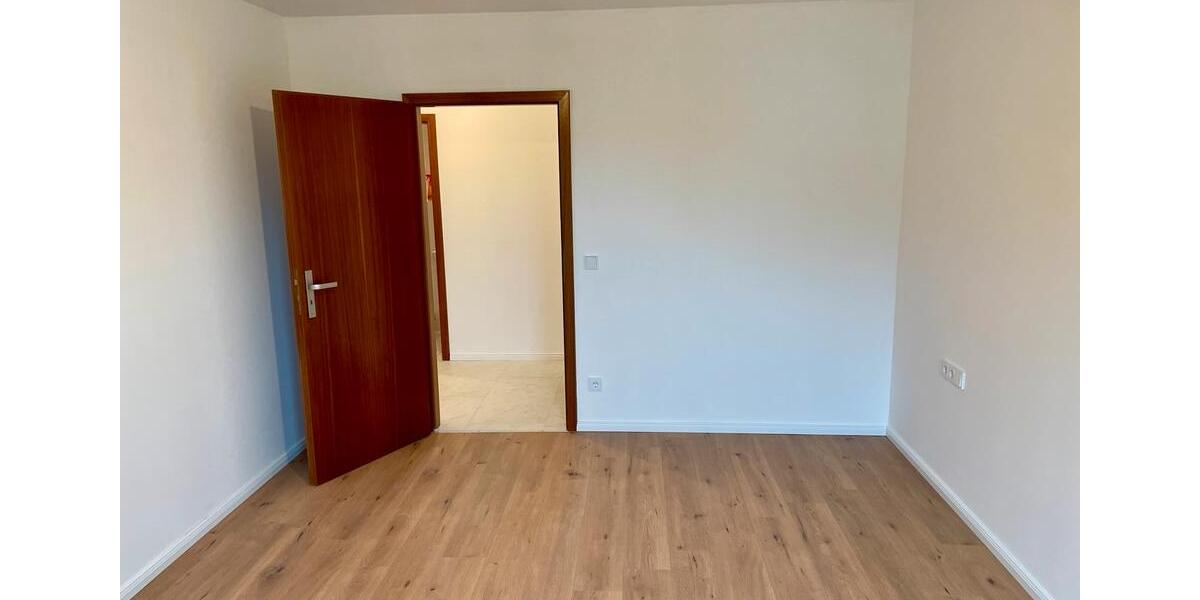 Etagenwohnung Augsburg Firnhaberau - 3 Zimmer, 81 m&sup2;, 380.000&euro; | Angebot:26197667