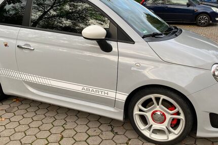 Abarth 500 82.557 km 11.200 € Neusäß 86356