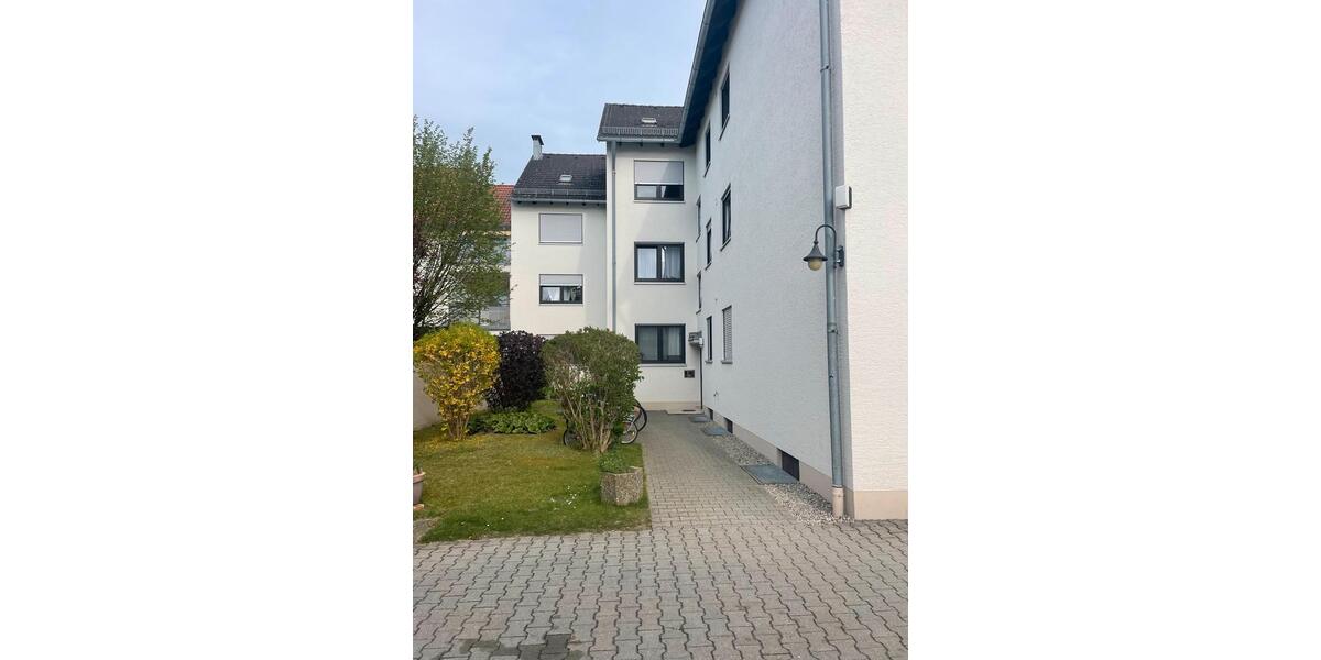 Hochparterre Augsburg Haunstetten-Siebenbrunn - 3 Zimmer, 74 m&sup2;, 349.000&euro; | Angebot:26416038