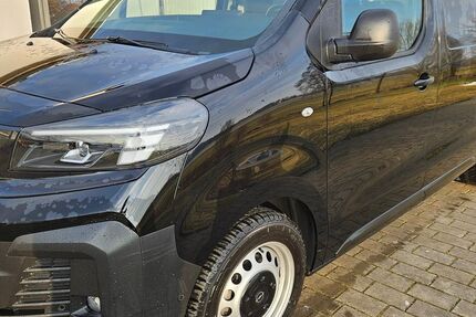 Opel Vivaro 5.000 km 31.725 &euro; Peutenhausen 86565