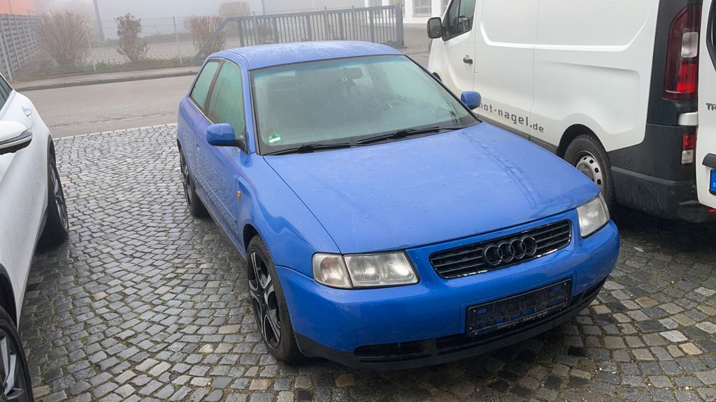 Audi A3 173.000 km 3.499 &euro; Kissing 86438