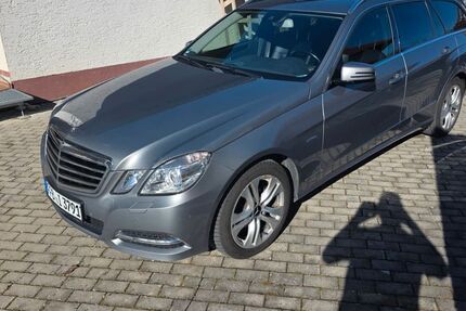 Mercedes-Benz 250 351.632 km 4.900 &euro; ADELSHOFEN, KR FUERSTENFELDBRUCK 82276