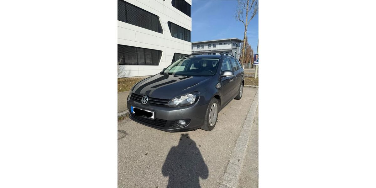 VW Golf 169.000 km 4.950 &euro; Augsburg 86156