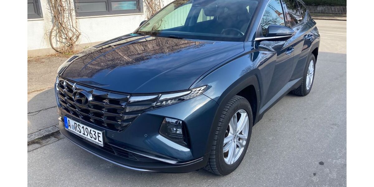 Hyundai TUCSON 75.000 km 23.900 &euro; Stadtbergen 86391